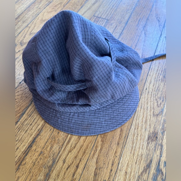 Vivienne Westwood Hat! Purple Paper Boy Style - Picture 1 of 5